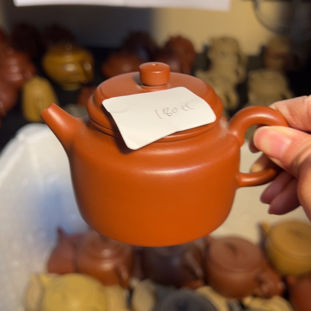 茶壶紫砂宜兴紫砂壶朱泥180