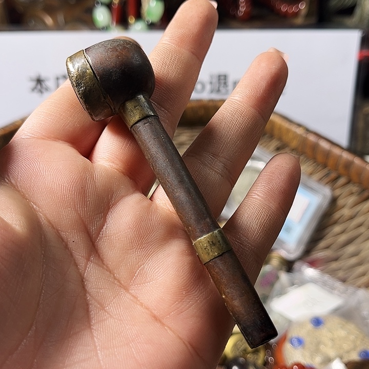 江***哥大叶紫檀（黑酸枝木类）