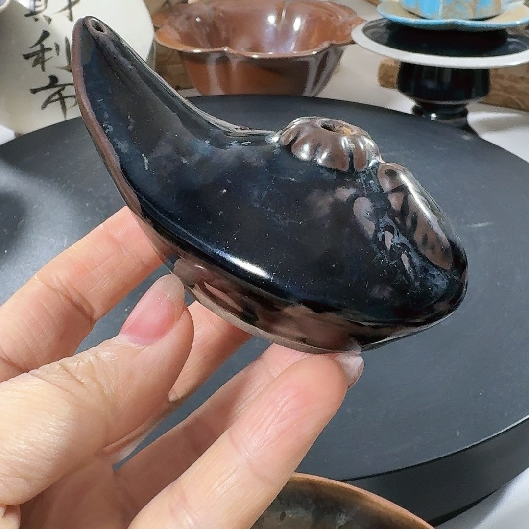 瓷片器形美观大方典雅