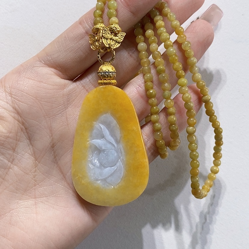 【闪购商品】翡翠未镶嵌颈饰