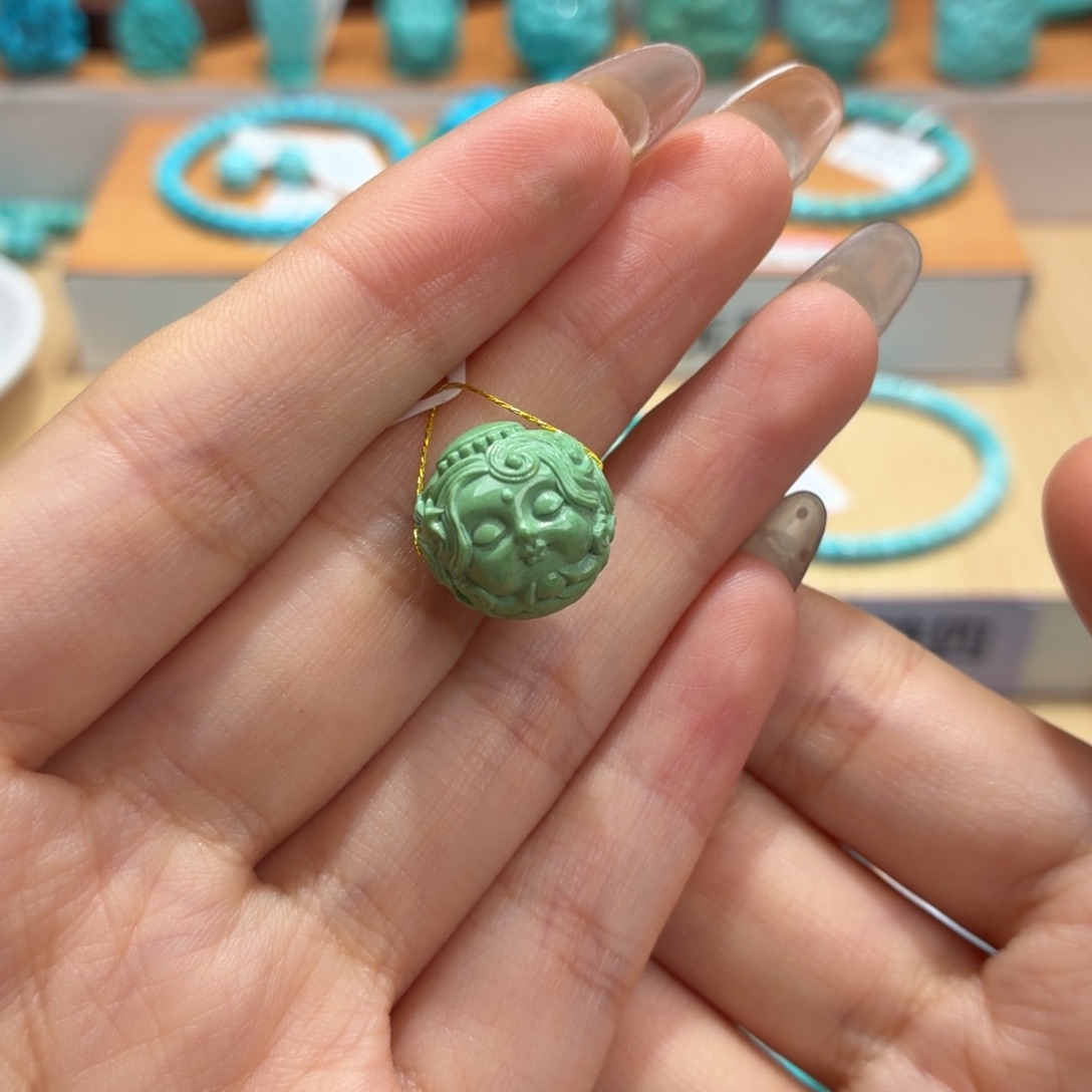 绿松石未镶嵌珠宝奇石美人鱼