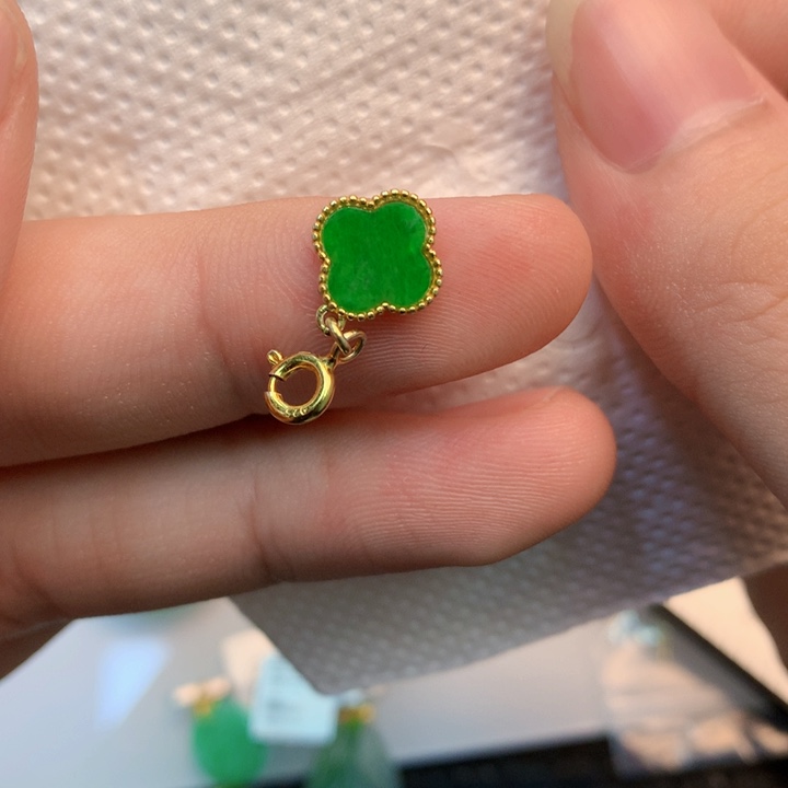 颈饰未镶嵌翡翠天然翡翠