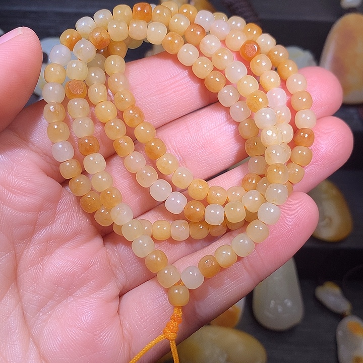 和田玉未镶嵌车挂