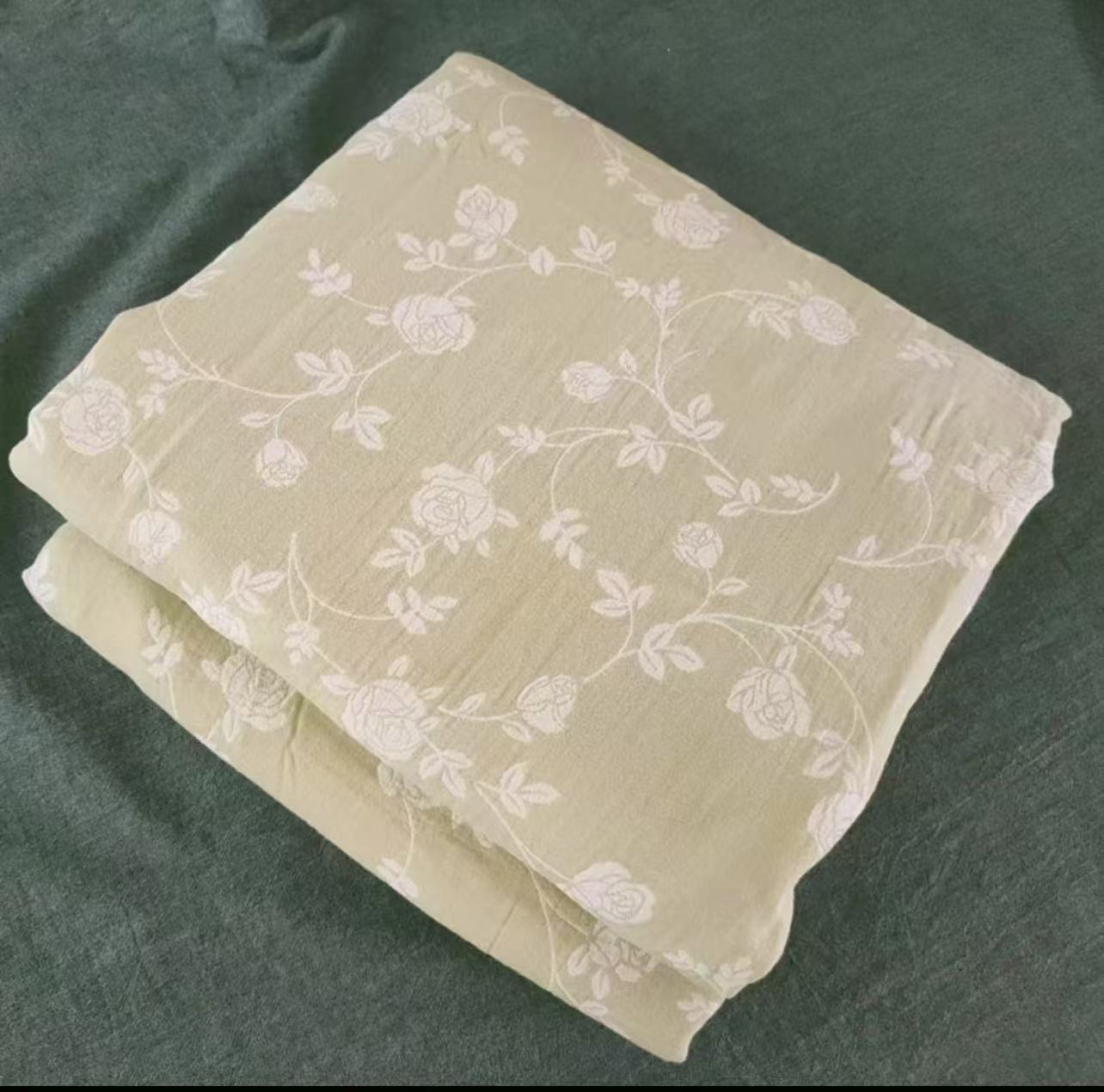 （云俏)150*200cm高端轻奢汉麻加厚可机洗凉席床盖