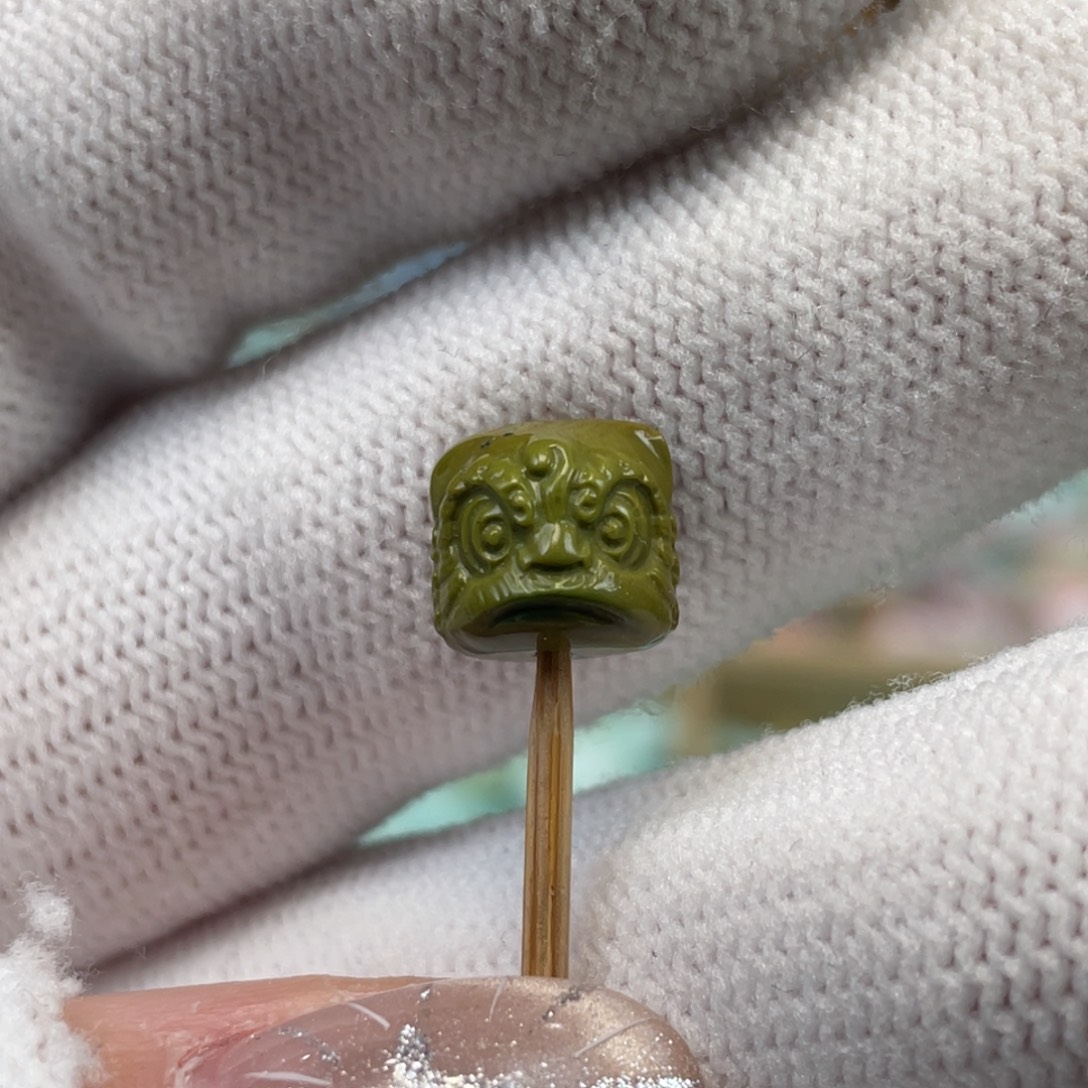 绿松石未镶嵌挂件