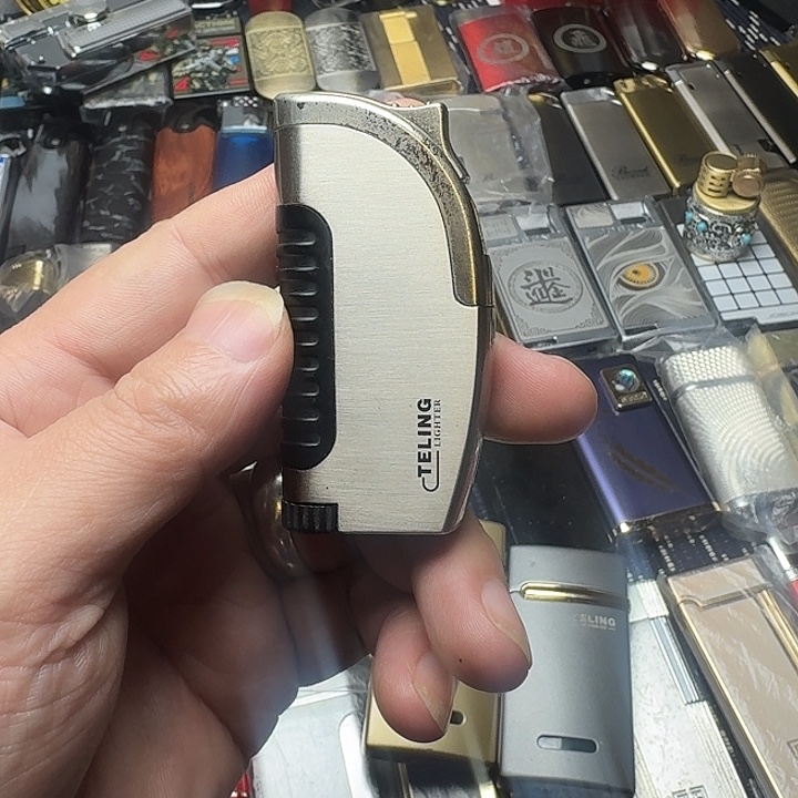 韩***哥特灵充气防风打火机