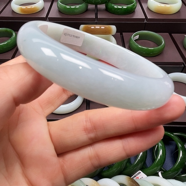 翡翠未镶嵌手镯翡翠手镯62口径