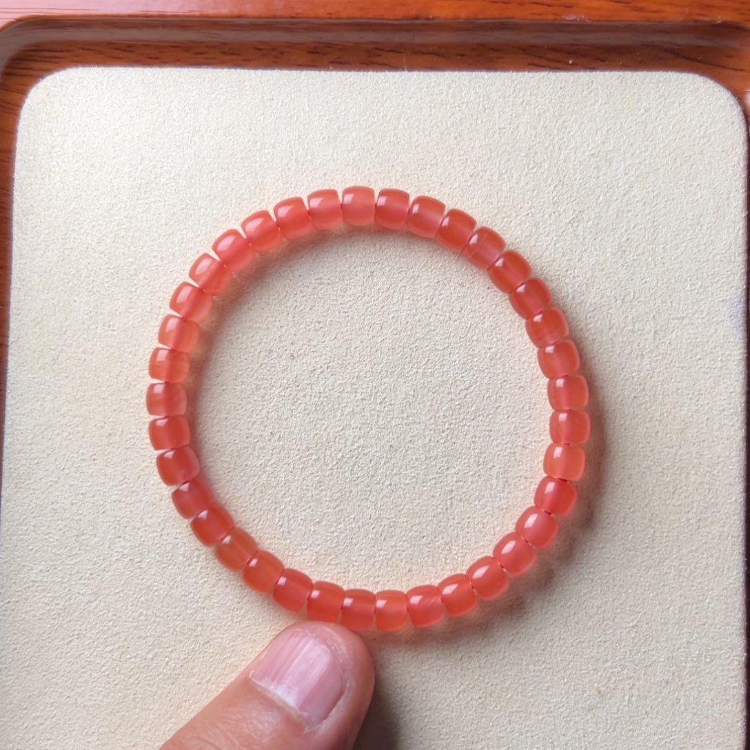 南红玛瑙未镶嵌手链保山冰粉5.9