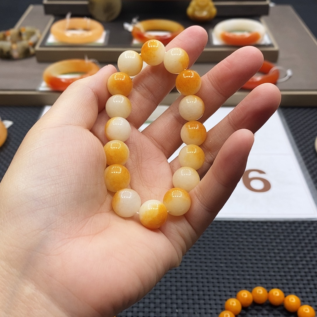 石英质玉（黄龙玉）未镶嵌手镯