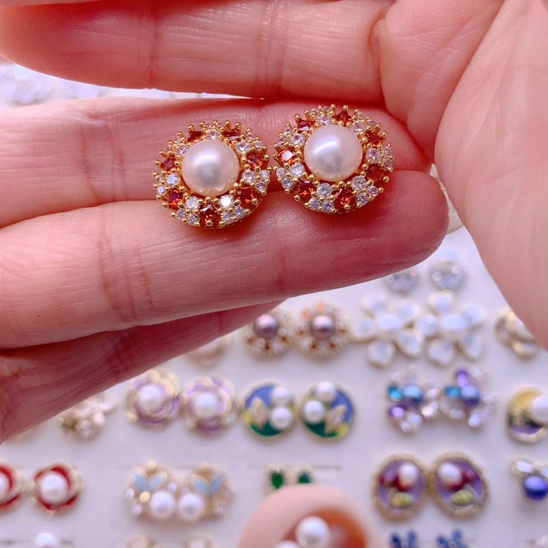 合金耳饰淡水珍珠