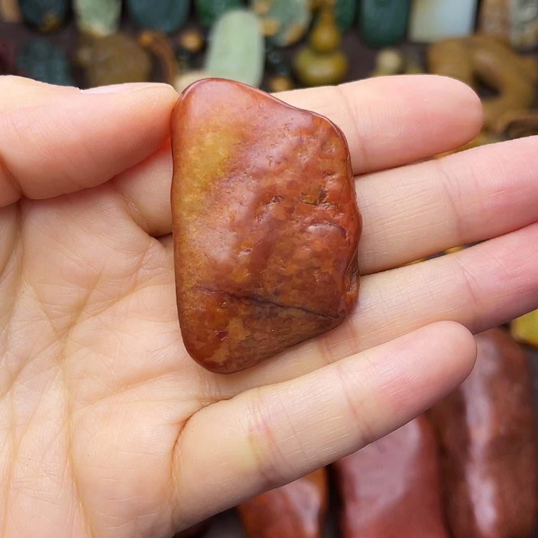 岫岩河磨玉（透闪石质玉）未镶嵌颈饰