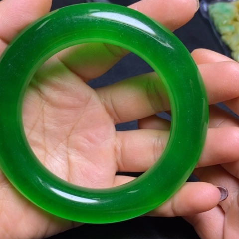 白玉菩提吊坠摆件