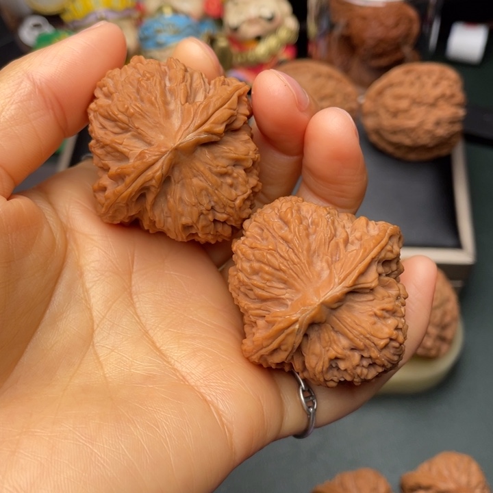 吊坠文玩核桃434440尺大肚团子