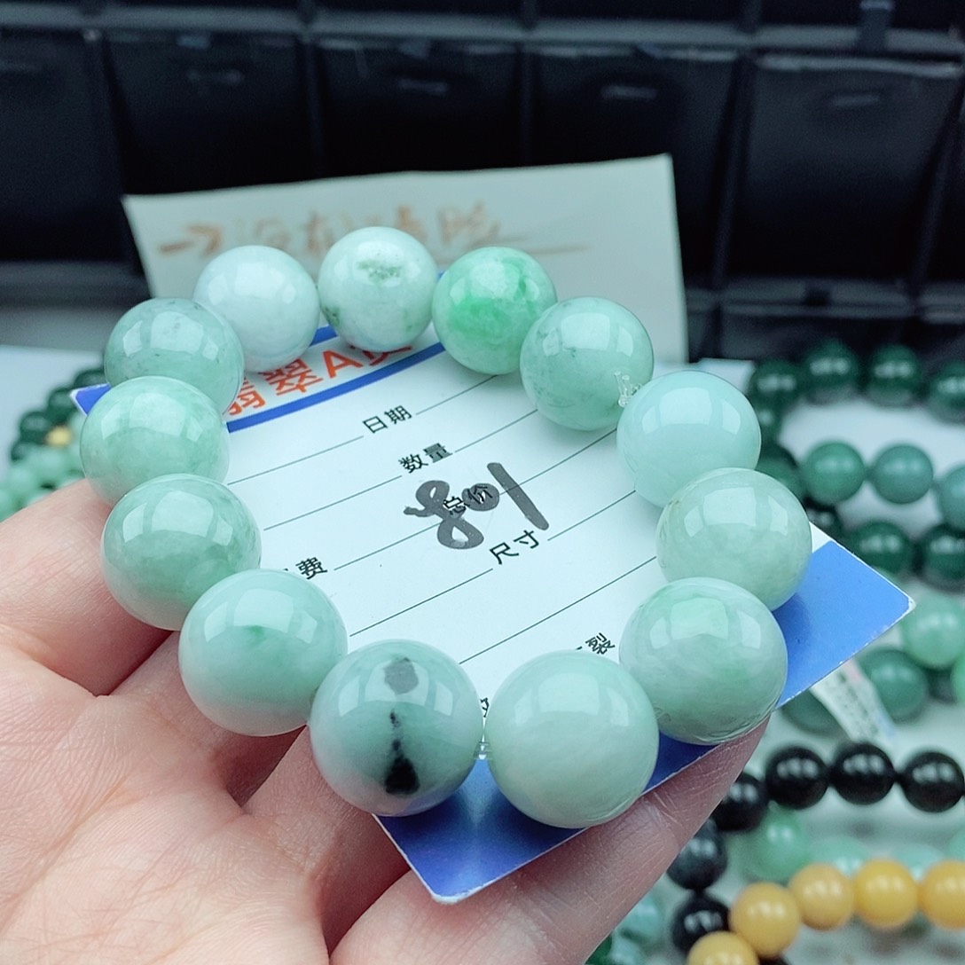 翡翠毛衣链未镶嵌