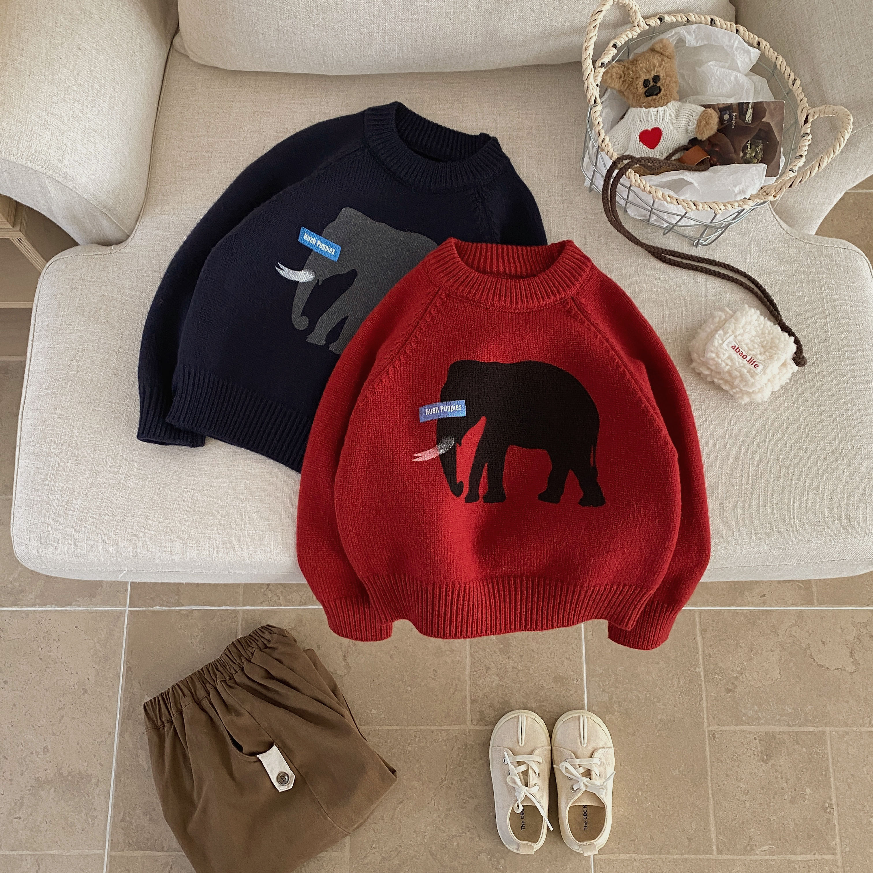 2025秋冬新款加厚儿童毛衣男女童胸前印花大象可爱毛衣