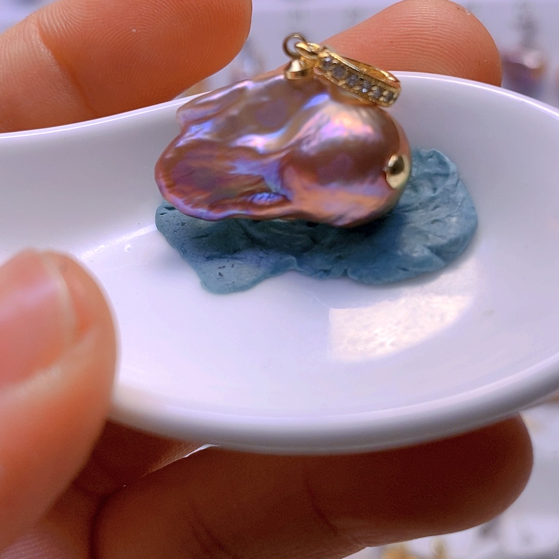 淡水珍珠合金颈饰