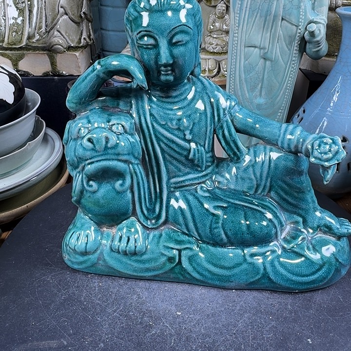 笙***.瓷片器型美观精致大方