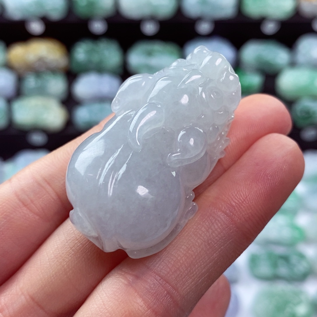 翡翠颈饰未镶嵌天然