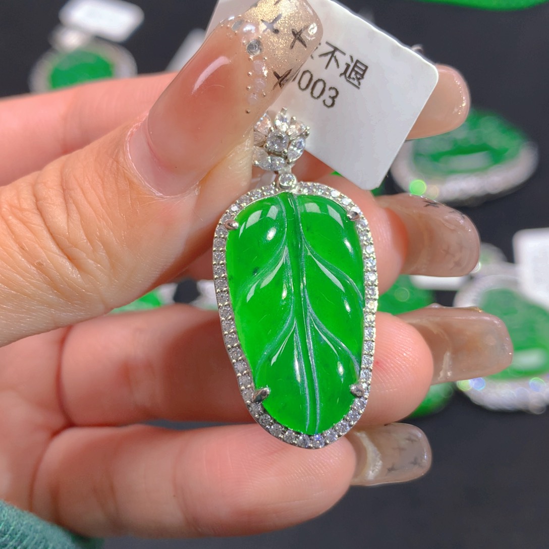 翡翠颈饰银S925镶嵌111111111111