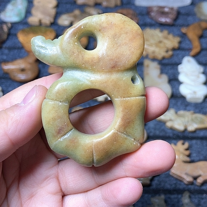 和田玉未镶嵌颈饰103