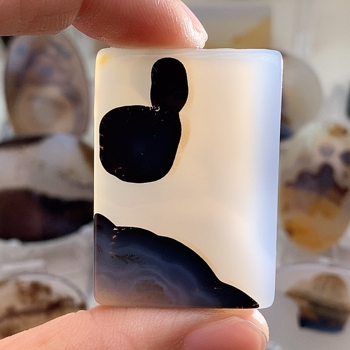 玛瑙/玉髓颈饰未镶嵌