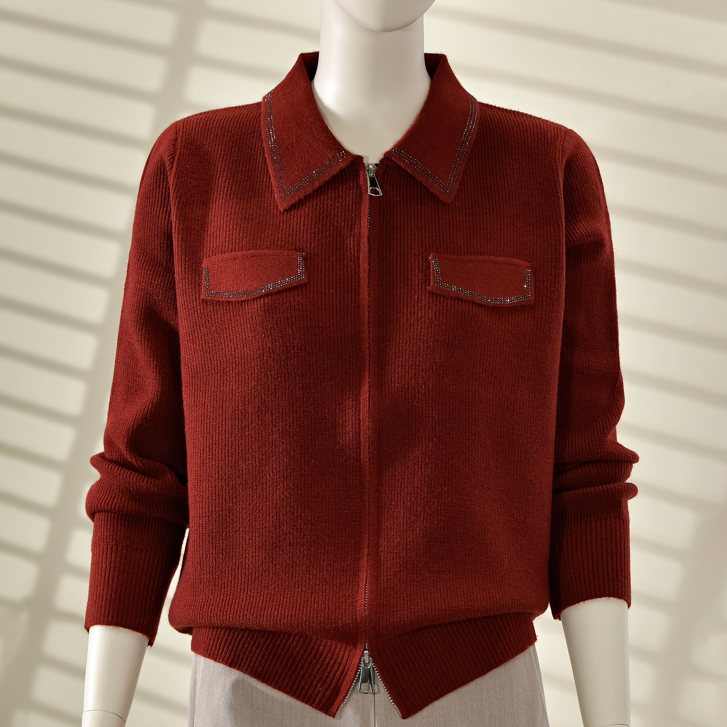 2025秋冬新款翻领拉链针织开衫女时尚百搭减龄气质修身毛衣外套