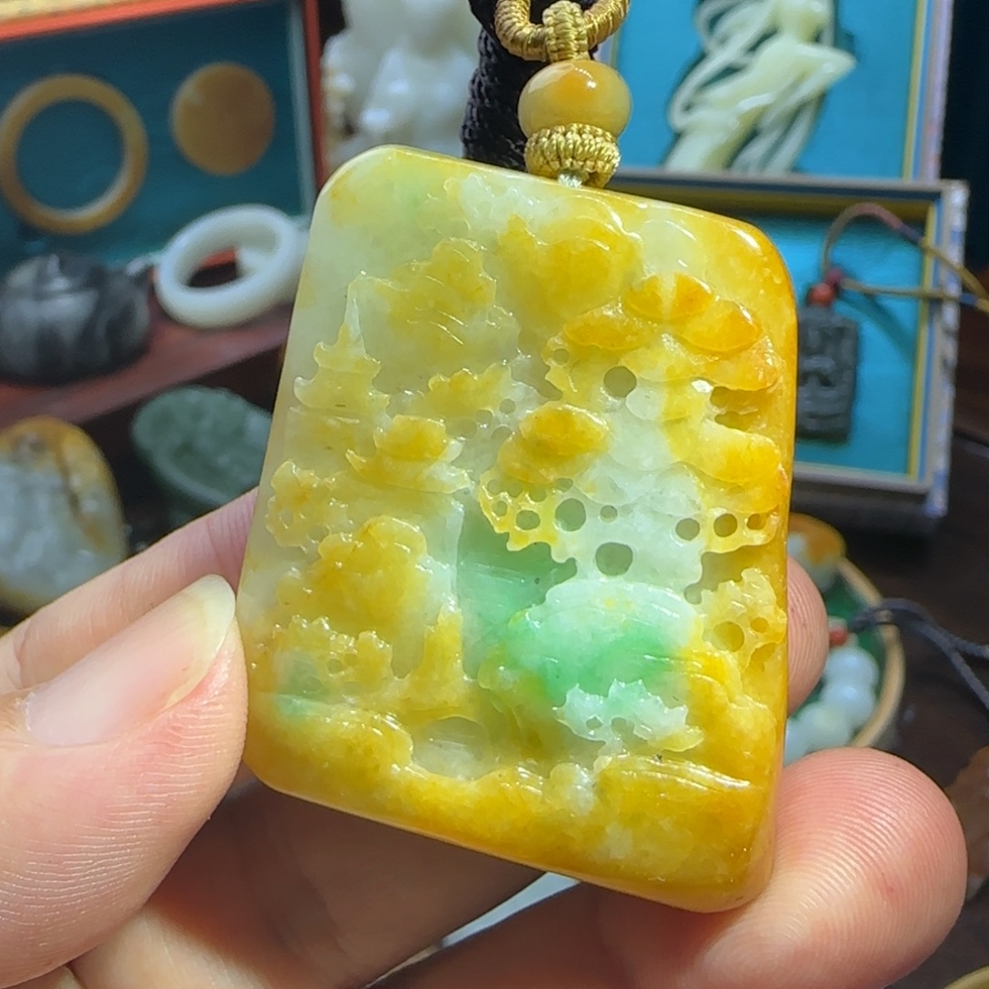颈饰未镶嵌翡翠翡翠A货挂件