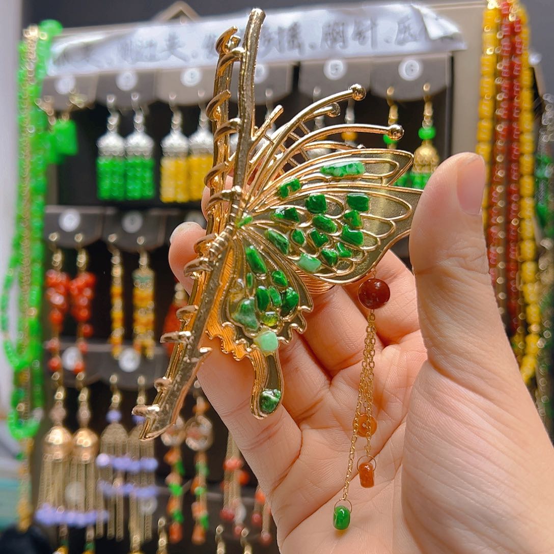 翡翠合金耳坠翡翠