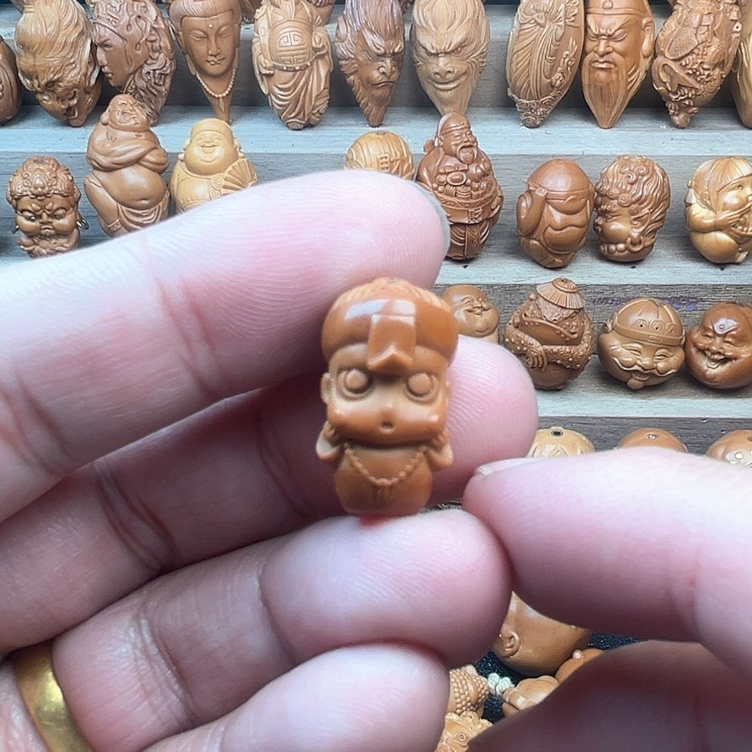 橄榄核吊坠12小僵尸福利