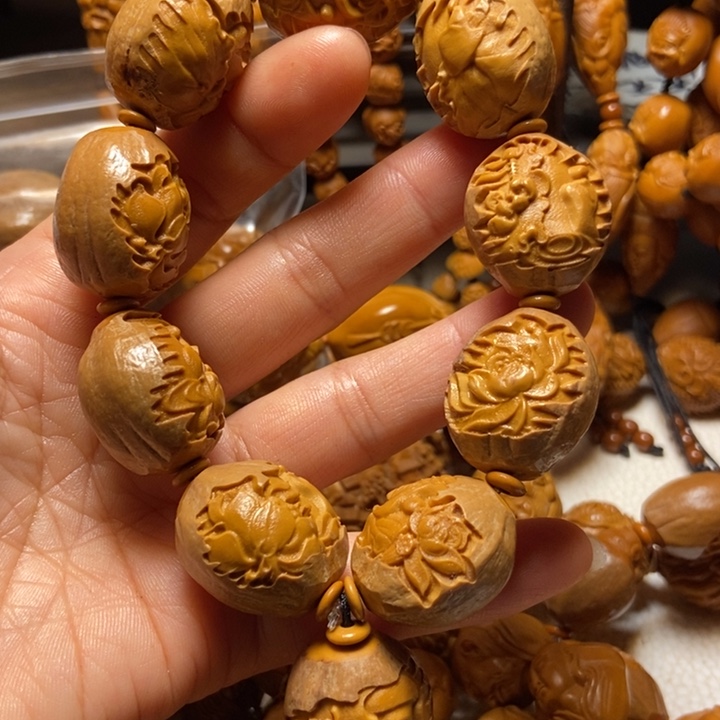 【闪购商品】橄榄核手串/手链包衣无相佛