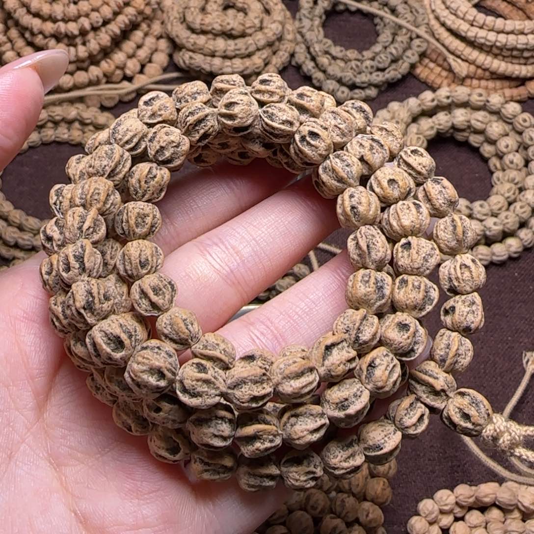 柏香籽/百香籽吊坠石****司