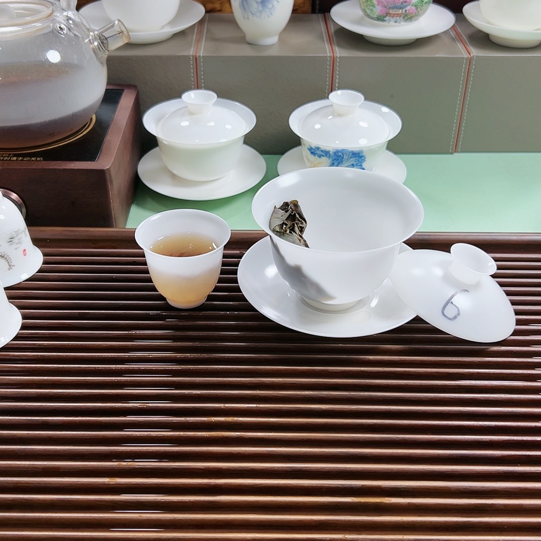 6号注春盖碗150ml送个客杯