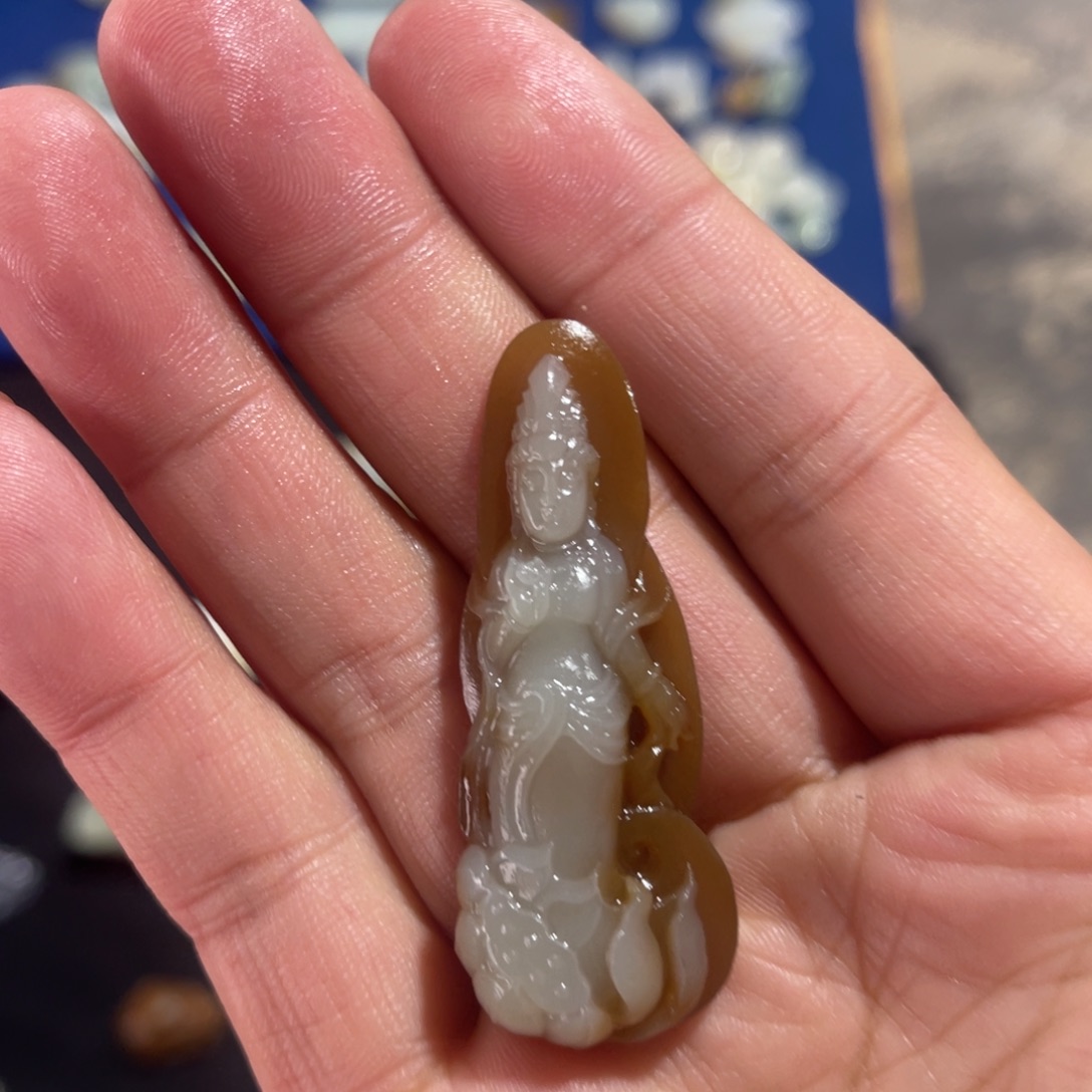 和田玉（糖玉）未镶嵌颈饰