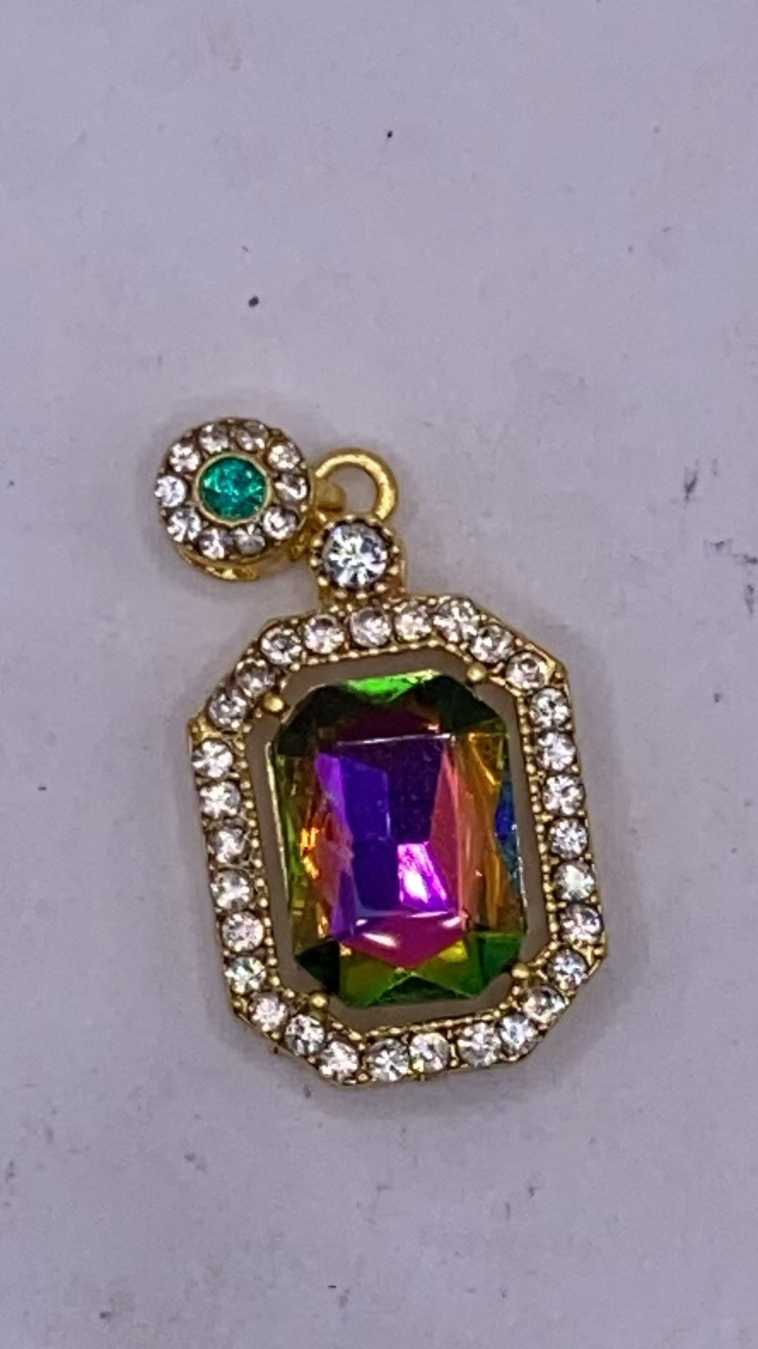 YY98【恒利】精美时尚大气搭配吊坠（多样性发其一）