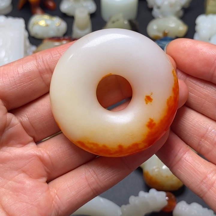 和田玉未镶嵌把件用****哥