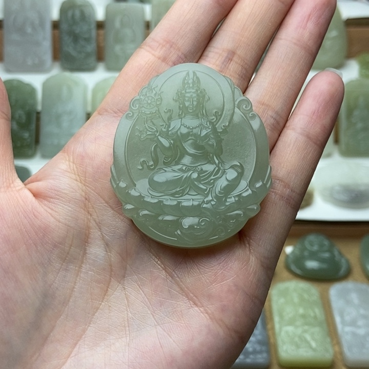 故***缘和田玉未镶嵌颈饰