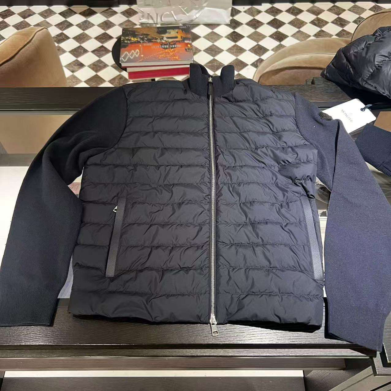 未使用 MONCLER 盟可睐25男士加衬羊毛和羊绒拉链开衫cardigan 