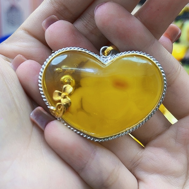 银S925镶嵌颈饰蜜蜡吊坠