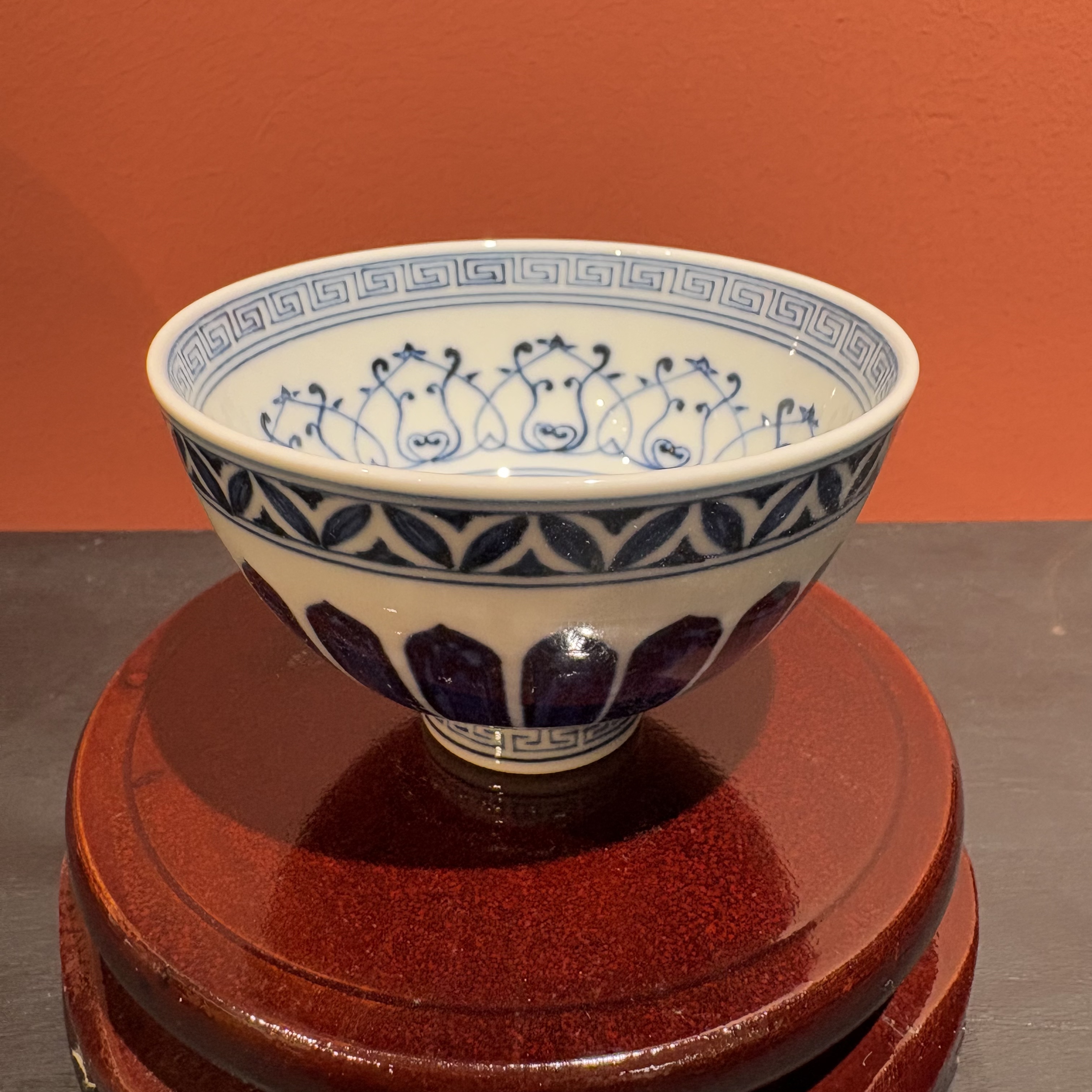 青杉堂斗彩龙纹盖置陶瓷纯手工