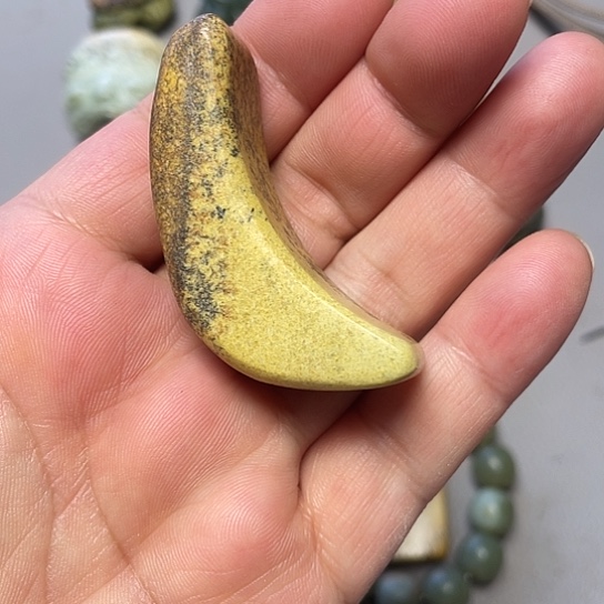 岫岩河磨玉（透闪石质玉）未镶嵌挂件