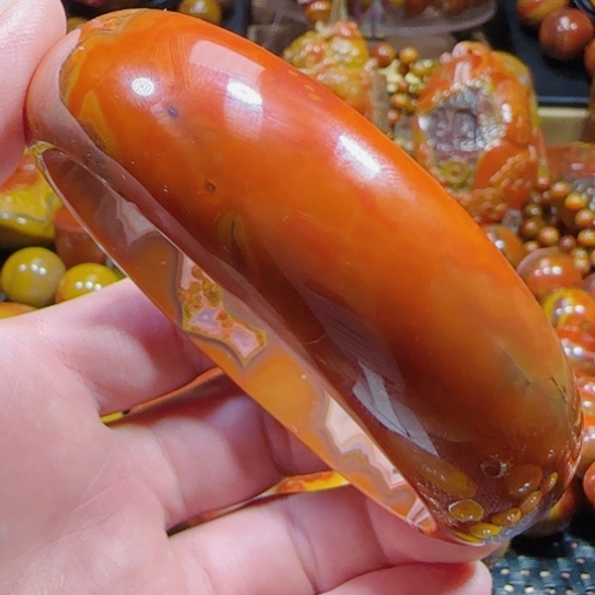 玛瑙/玉髓手镯未镶嵌