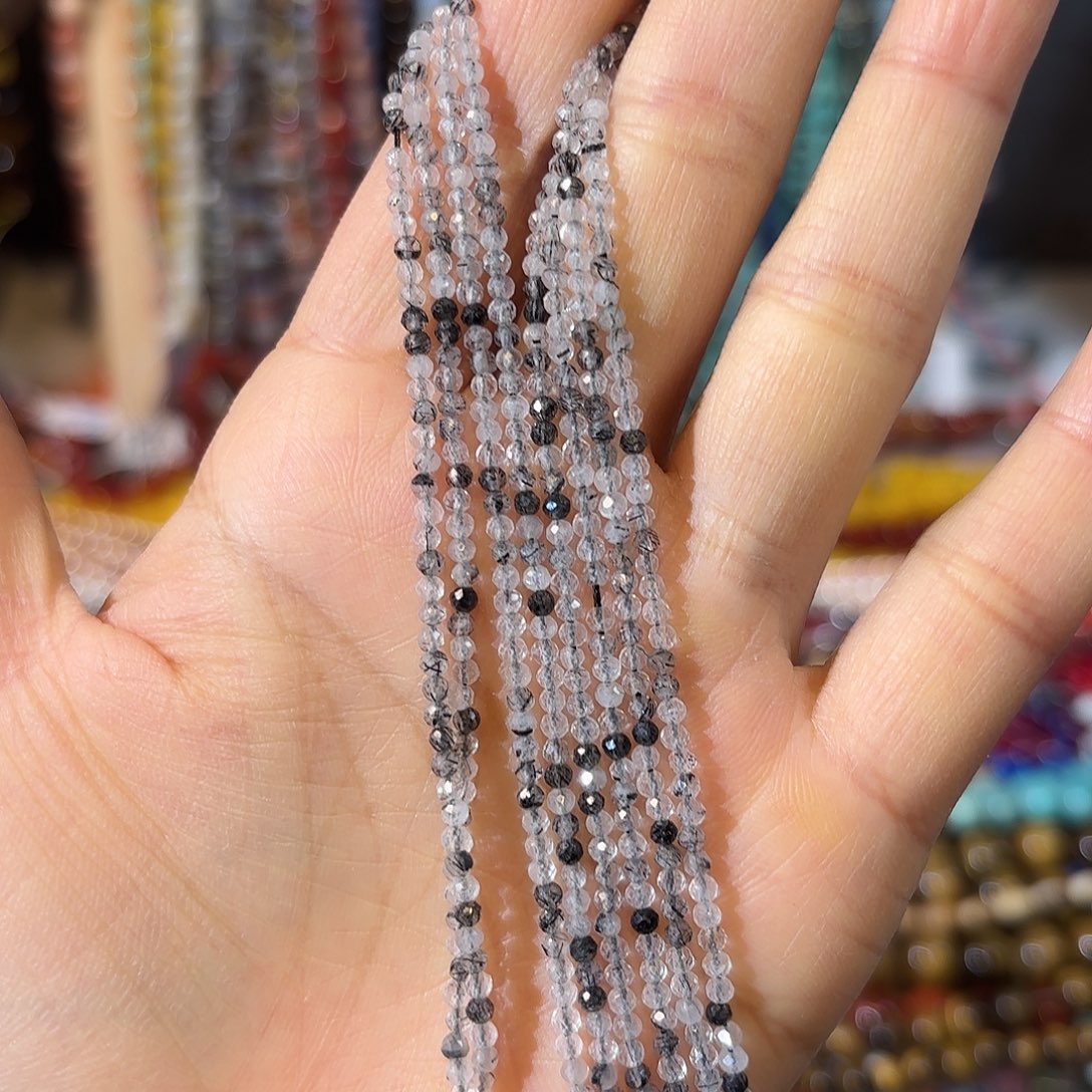 玛瑙/玉髓未镶嵌珠宝半成品黑发晶切面k2一条