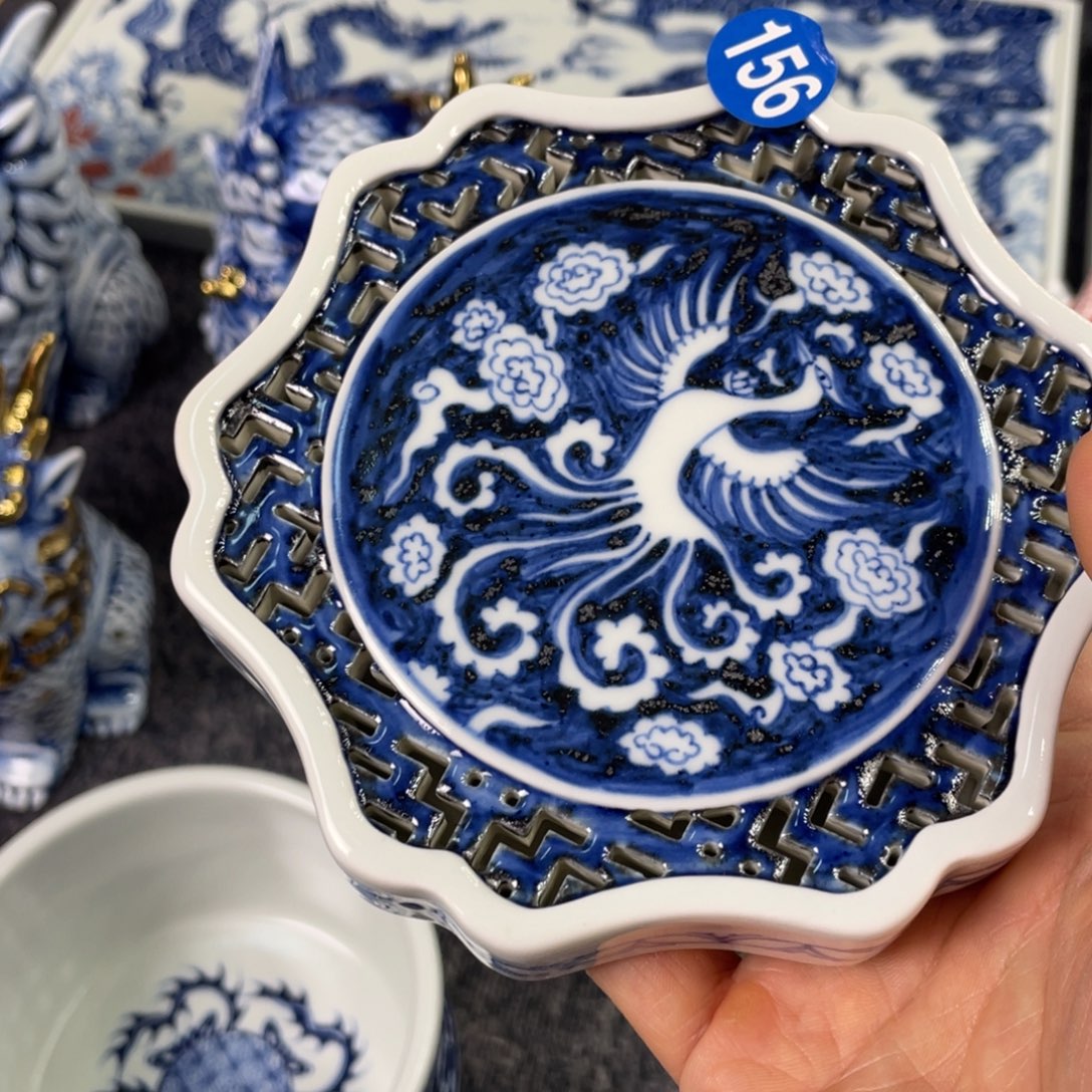 景德镇陶瓷手工手绘