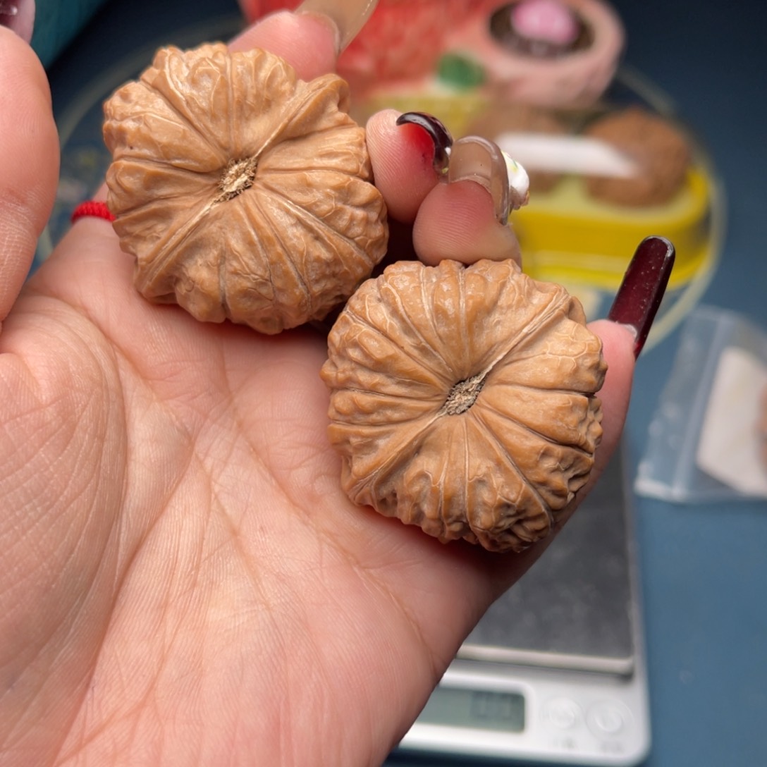 文玩核桃把件刘**顺南瓜墩41