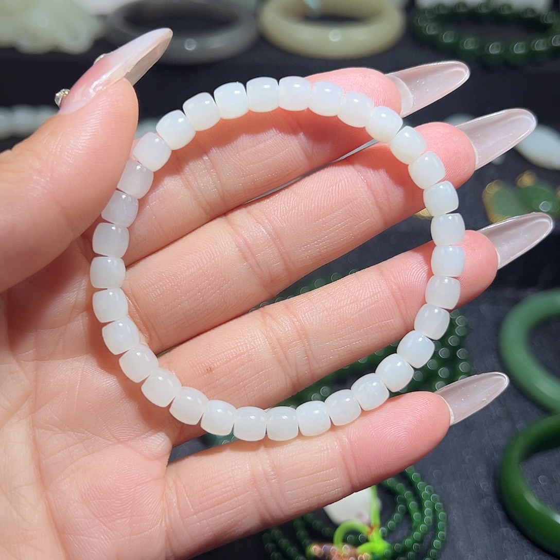 和田玉未镶嵌手链