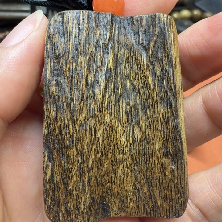 大叶紫檀（黑酸枝木类）