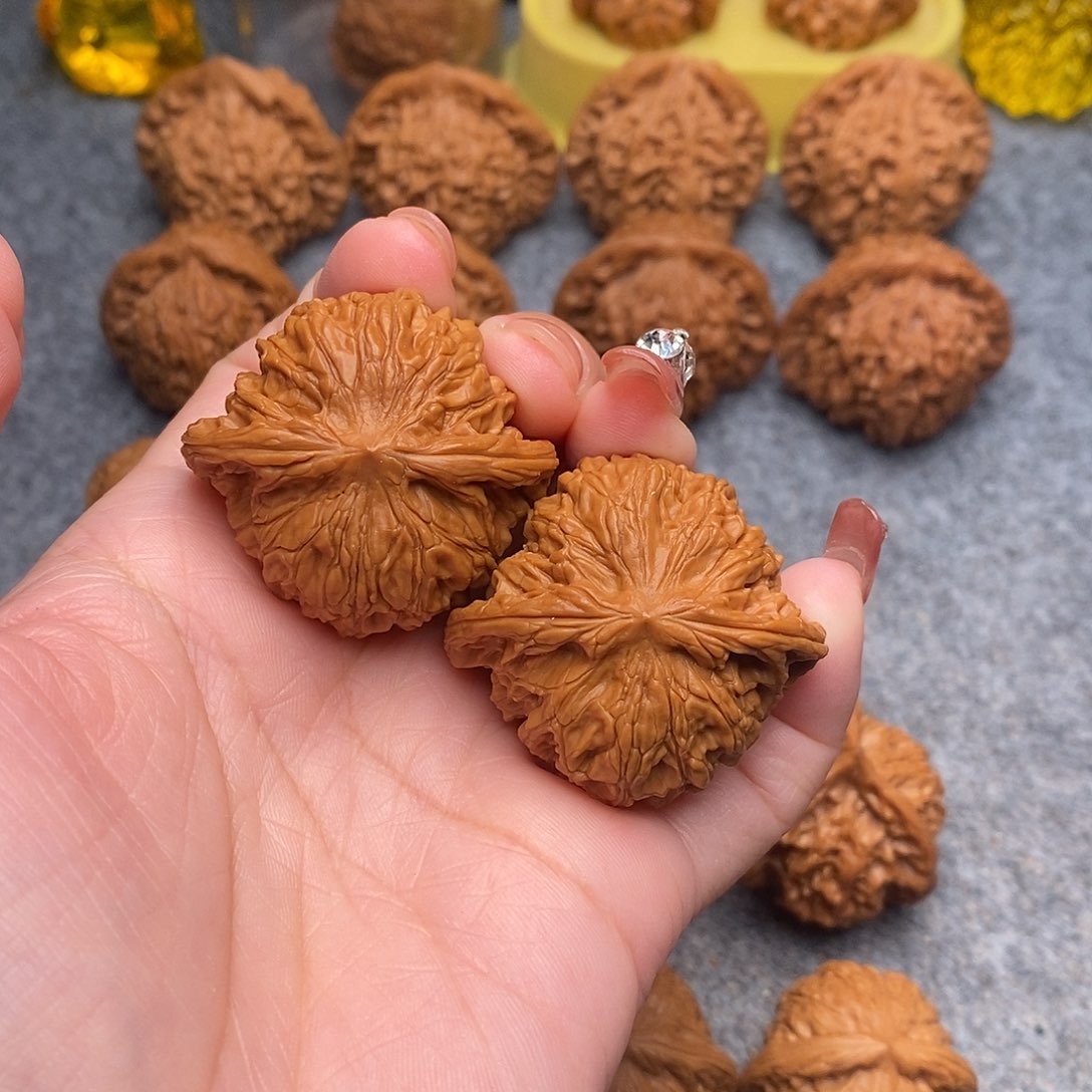 文玩核桃把件精品磨盘狮子头41全品毕业款