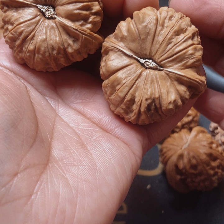 文玩核桃吊坠文玩150