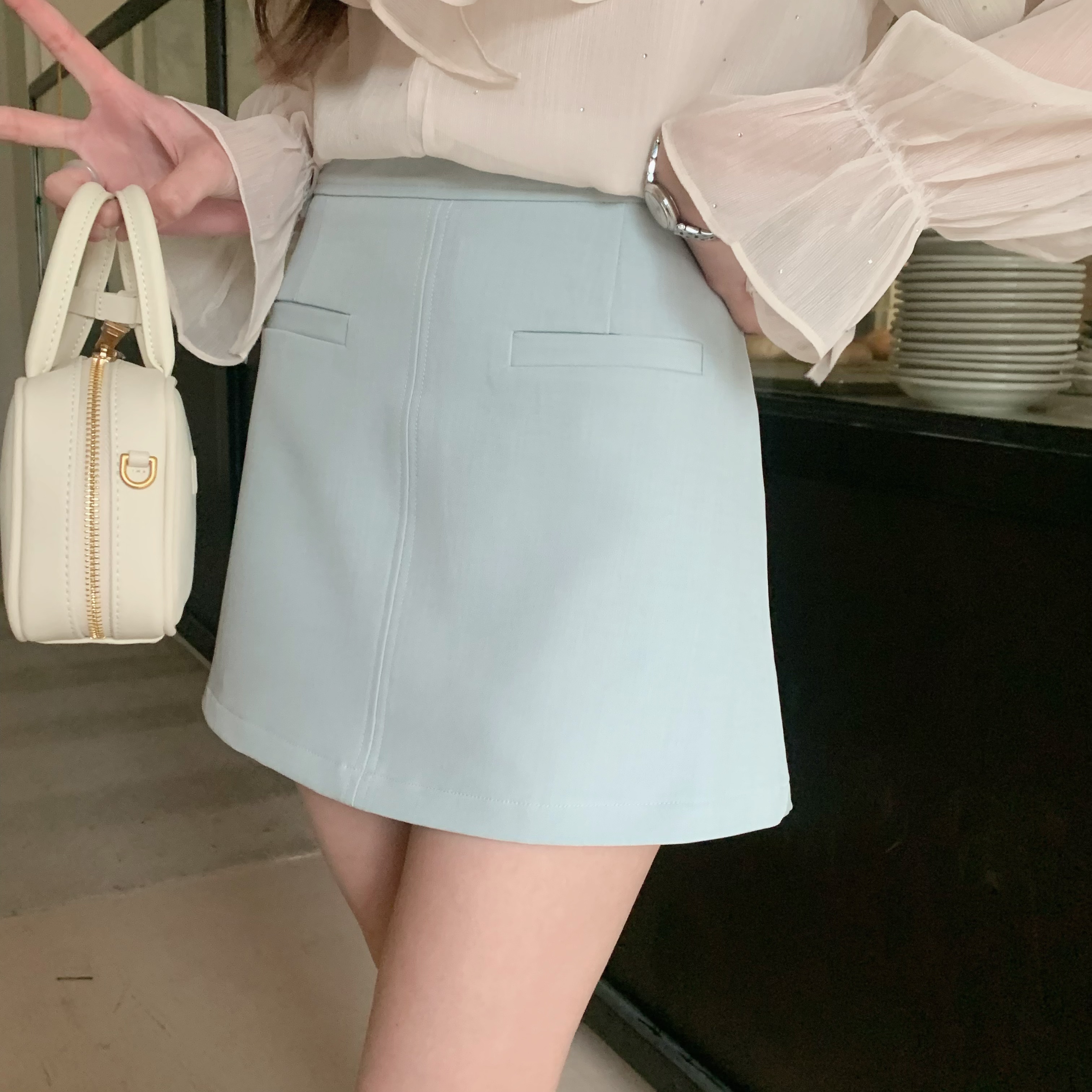 安璃 时尚不规则百搭A字设计感显白蓝色半身裙