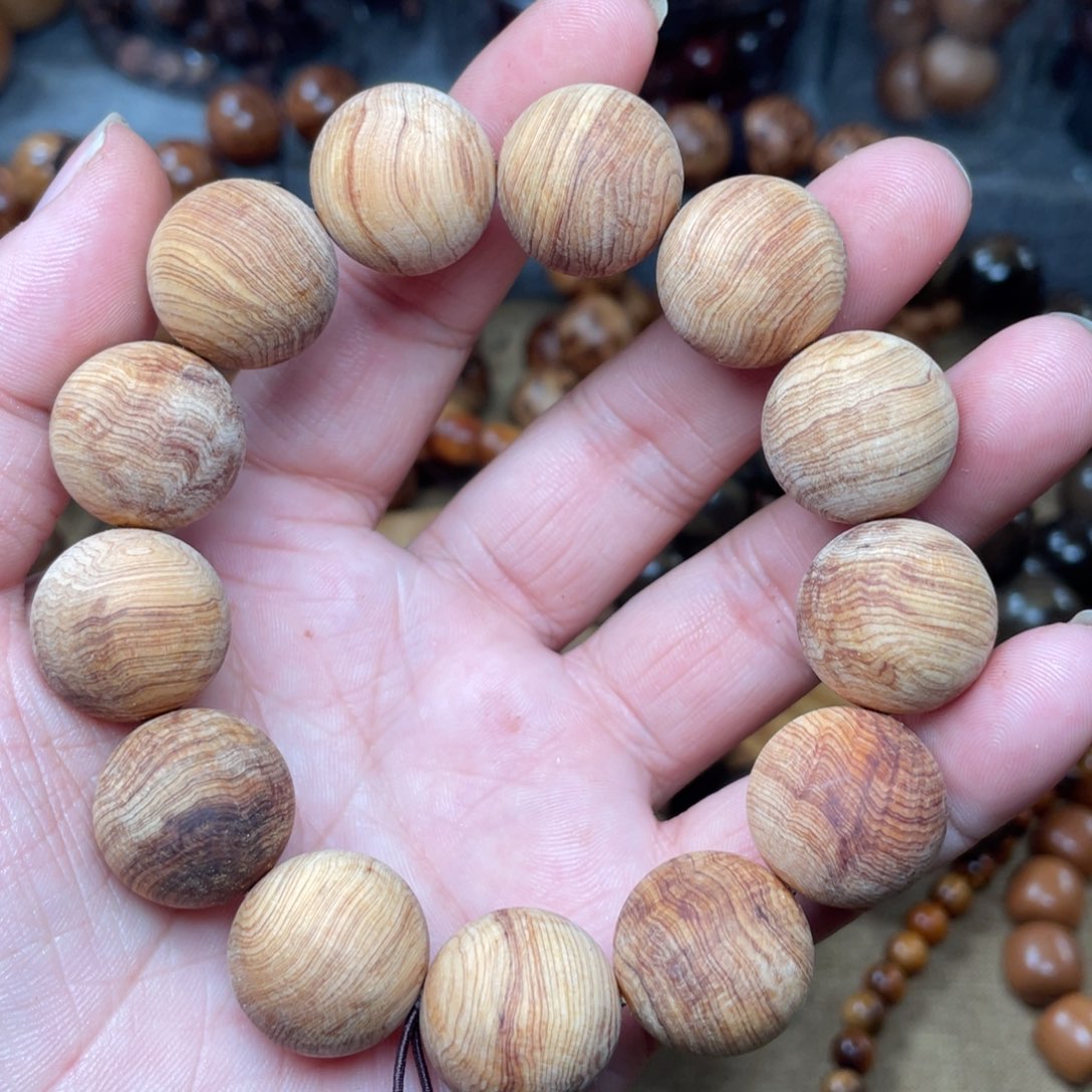 柏木（崖柏）无事牌1.8太行崖柏陈化花梨纹沉水